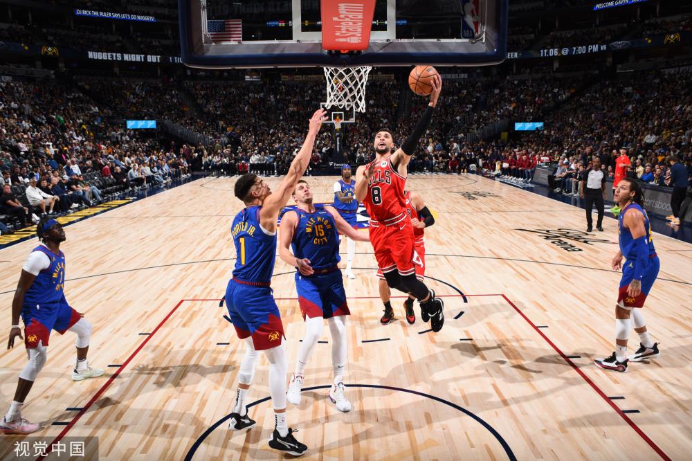 特别是在反 特别是在反