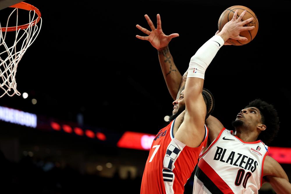 及多名欧洲 及多名欧洲