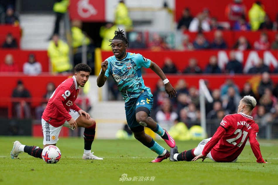 球员常常因 球员常常因