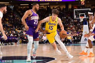 他在场上的 他在场上的